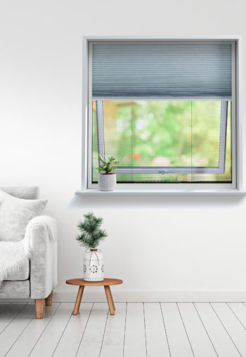 Pollennät till fönster som även stoppar insekter